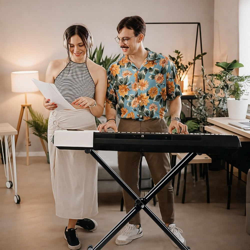 Höhenverstellbares X-förmiges Tastenbrett-Ständer, robustes und stabiles Design, starke Unterstützung, bequem zu falten und zu transportieren, perfekt für den Heimgebrauch, Studios, Bühnenauftritte und Musikunterricht