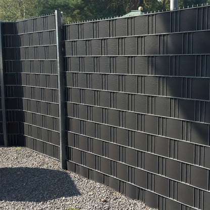 250Cm Hart-PVC Garten Sichtschutz Streifen 19Cm Höhe Stangenmatte Zaunrolle mit Montageclips 10Stk. Dekorationsfolie zur Verkleidung Doppel-/Einzelmatten Zäune (Gesamt 25M)