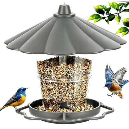 Vogelfutterautomat, hängender Vogelfutterautomat für den Außenbereich mit stabilem Draht  Schutzhaube, verstellbarer Vogelfutterautomat aus Kunststoff, fasst 820 ml, mit integrierten Abflusslöchern, windfestes Design, höhenverstellbar, mit stabilem Draht