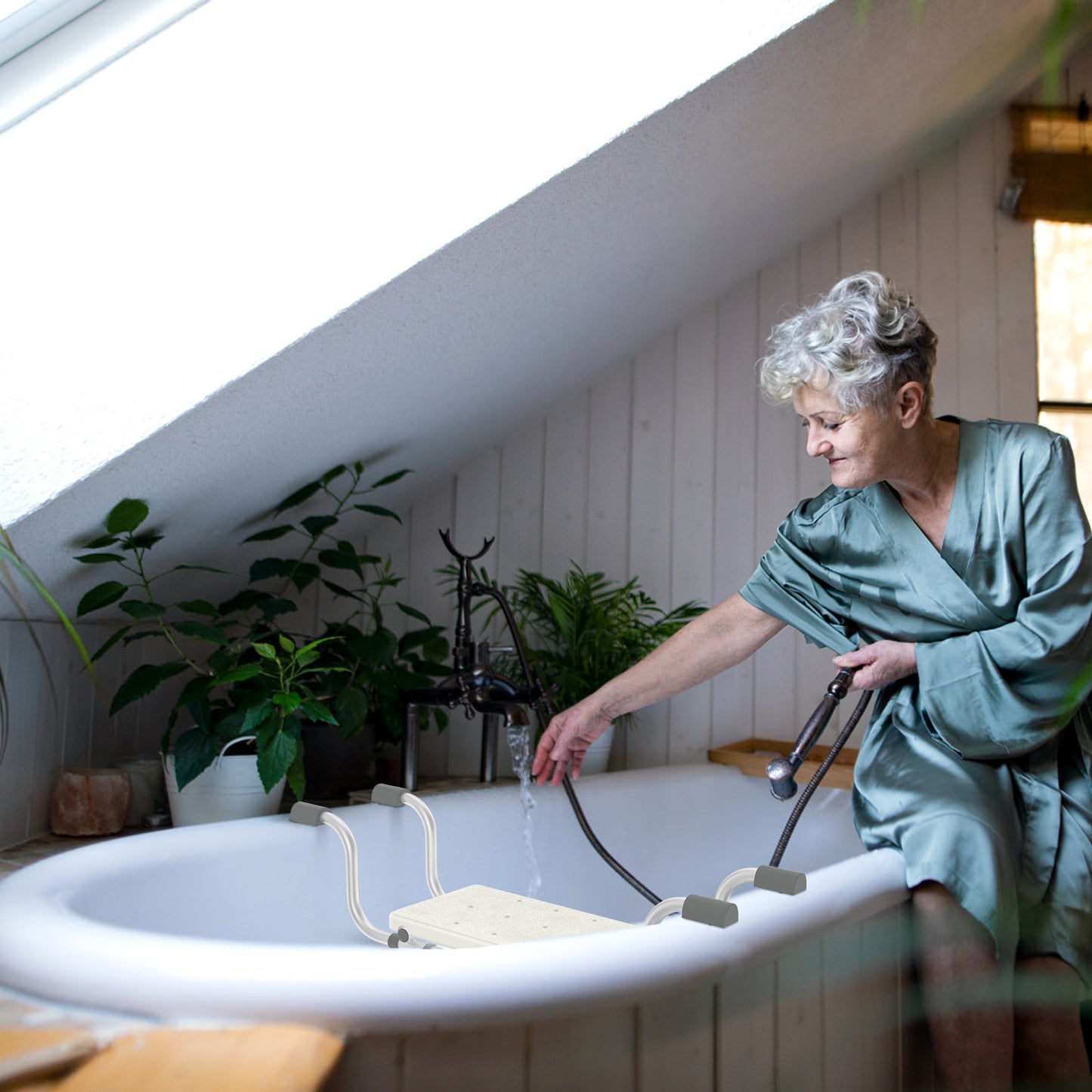 Badewannensitz, Badewannenbrett für Senioren, rutschfester Badesitz ausziehbar 72-82 cm, Sitzbrett Badewannenablage, 150 kg Tragkraft Badezimmerstuhl Badewannenbrett