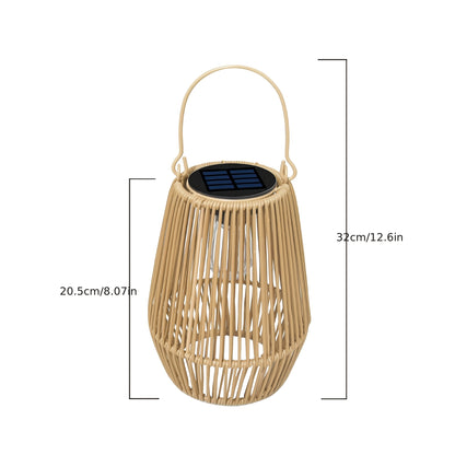 Set mit 2 Solar-Laternen aus handgefertigtem Bambus-Rattan, perfekt zum Aufhängen im Freien. Sie verfügen über ein Bohemian-Design und sind ideal zur Dekoration von Terrassen, Gärten, Veranden und Balkonen, geeignet für Halloween, Weihnachten.