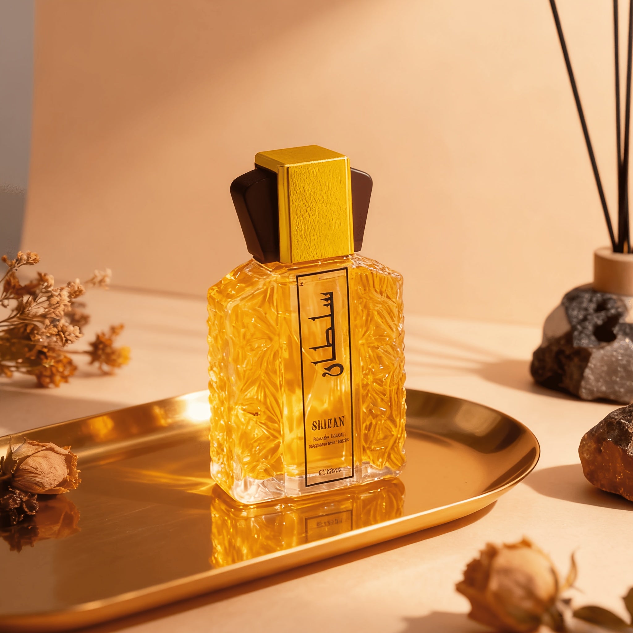 Eau de Cologne, Langanhaltendes holzig-maskulines für Alltag und besondere Anlässe – Hauptansicht