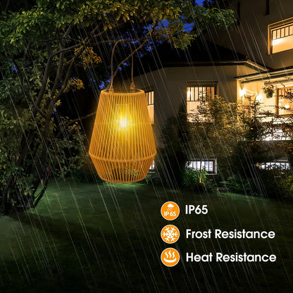 Set mit 2 Solar-Laternen aus handgefertigtem Bambus-Rattan, perfekt zum Aufhängen im Freien. Sie verfügen über ein Bohemian-Design und sind ideal zur Dekoration von Terrassen, Gärten, Veranden und Balkonen, geeignet für Halloween, Weihnachten.