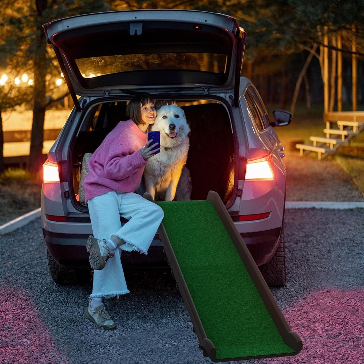 Klappbare Hundetreppe, rutschfest für Fahrzeug und unterwegs – Detailansicht 7