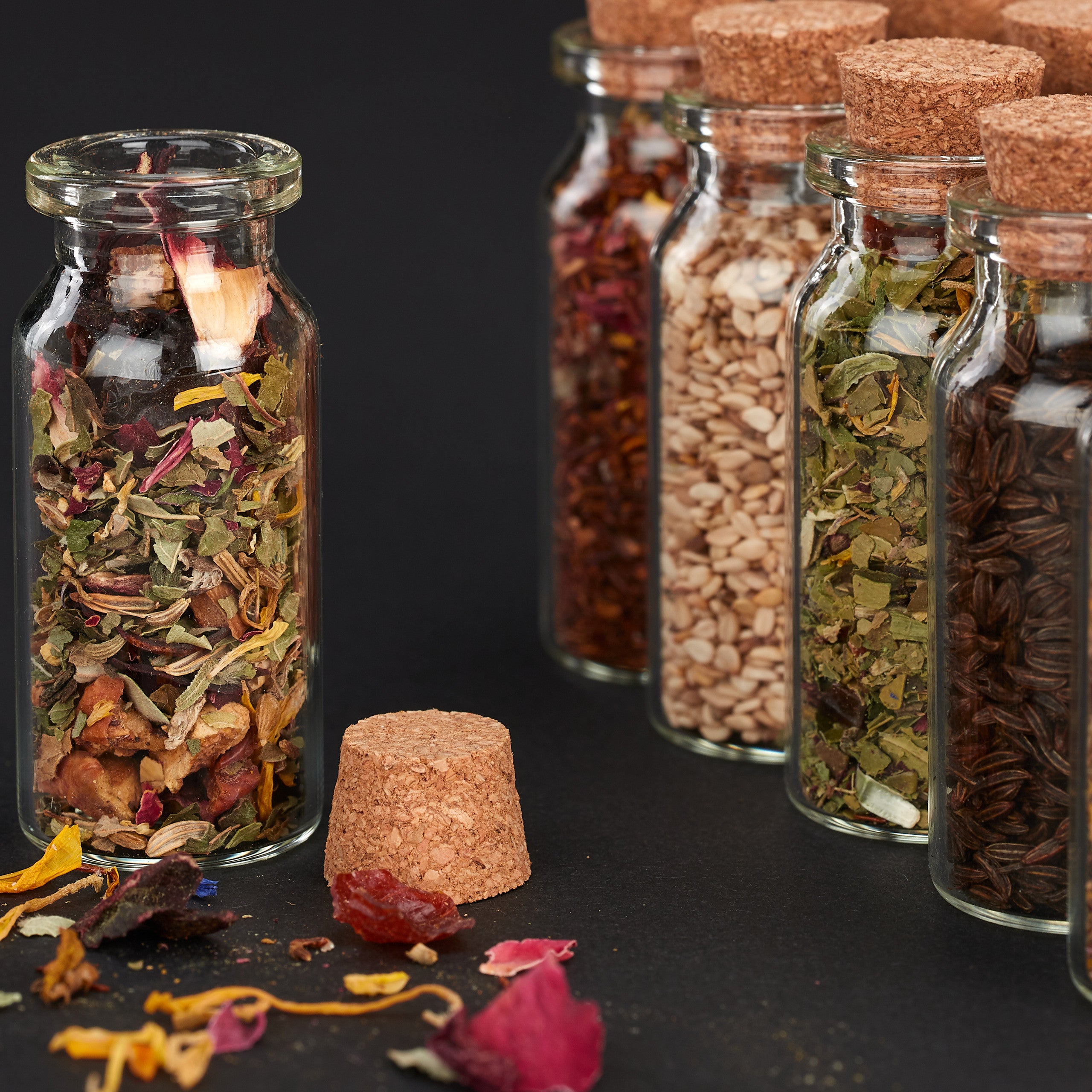 Mini-Glasfläschchen, 1 für Alltag und Zuhause – Detailansicht 2