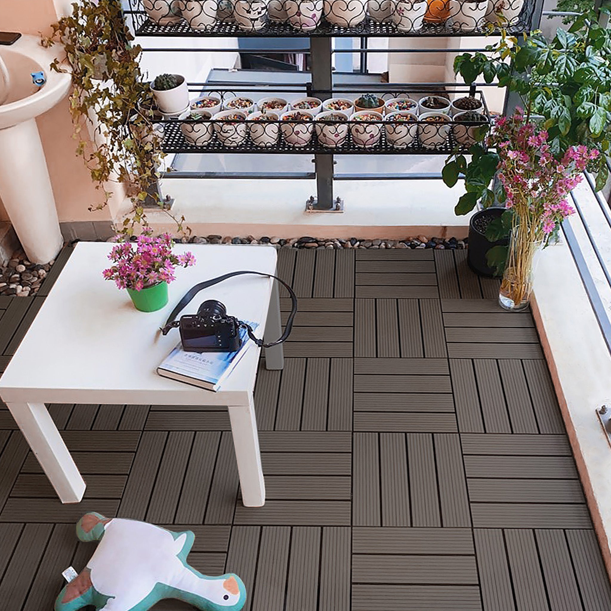 WPC-Tiles für den Außenbereich, Anthrazit für Garten und Terrasse – Detailansicht 11